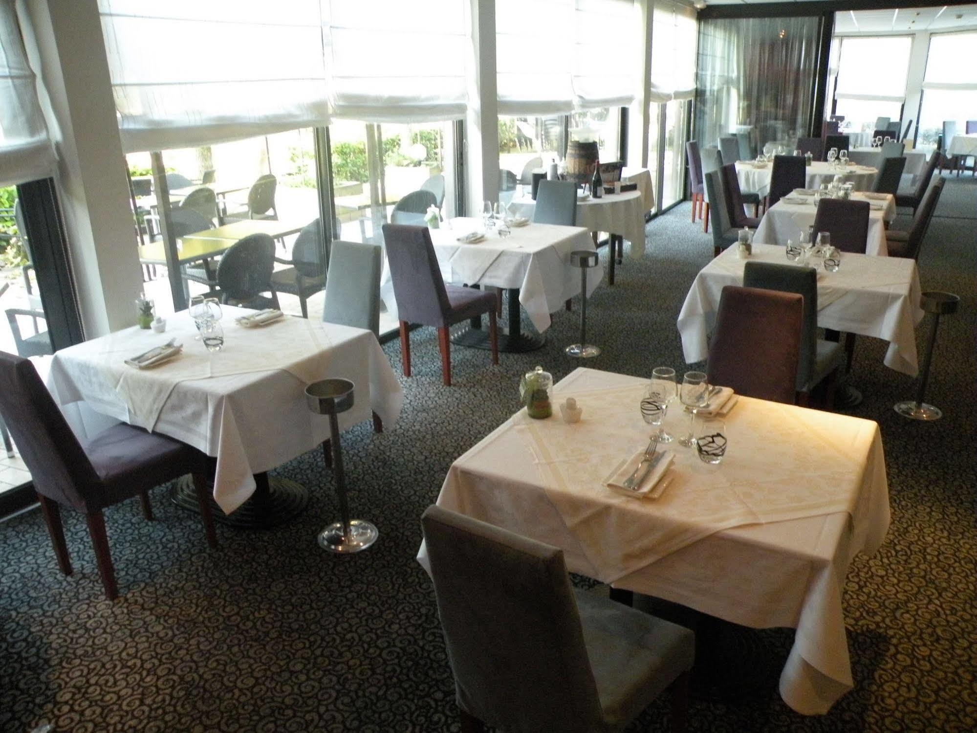 Hôtel Restaurant Du Parc de la Colombière Dijon Exterior foto
